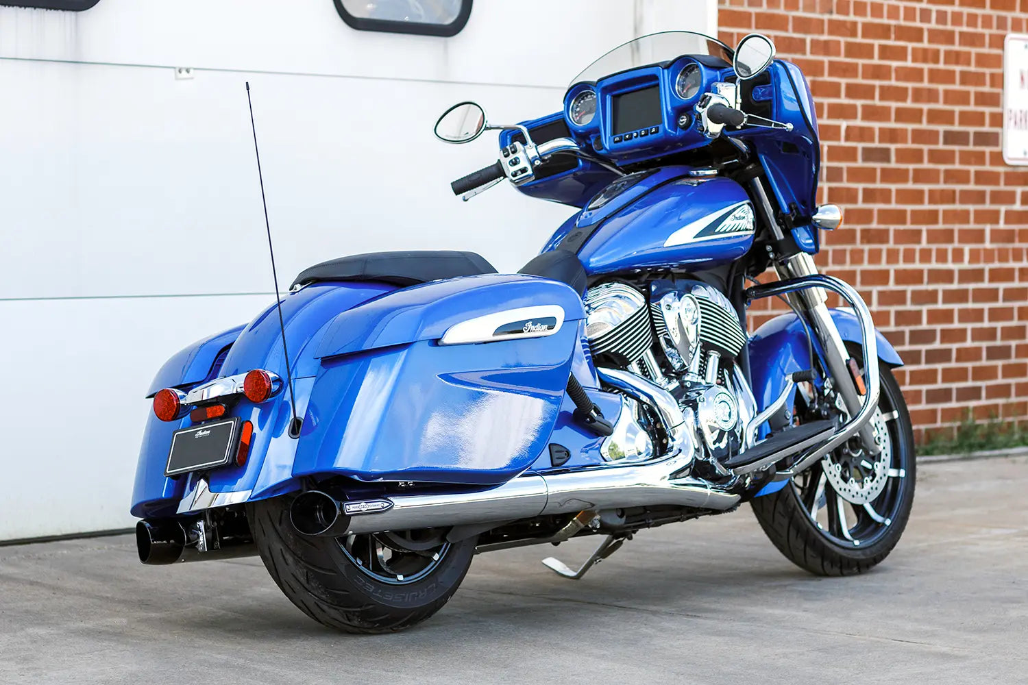 S&amp;S Cycle 4" Broadhead Slip-on Schalldämpfer - Chrom