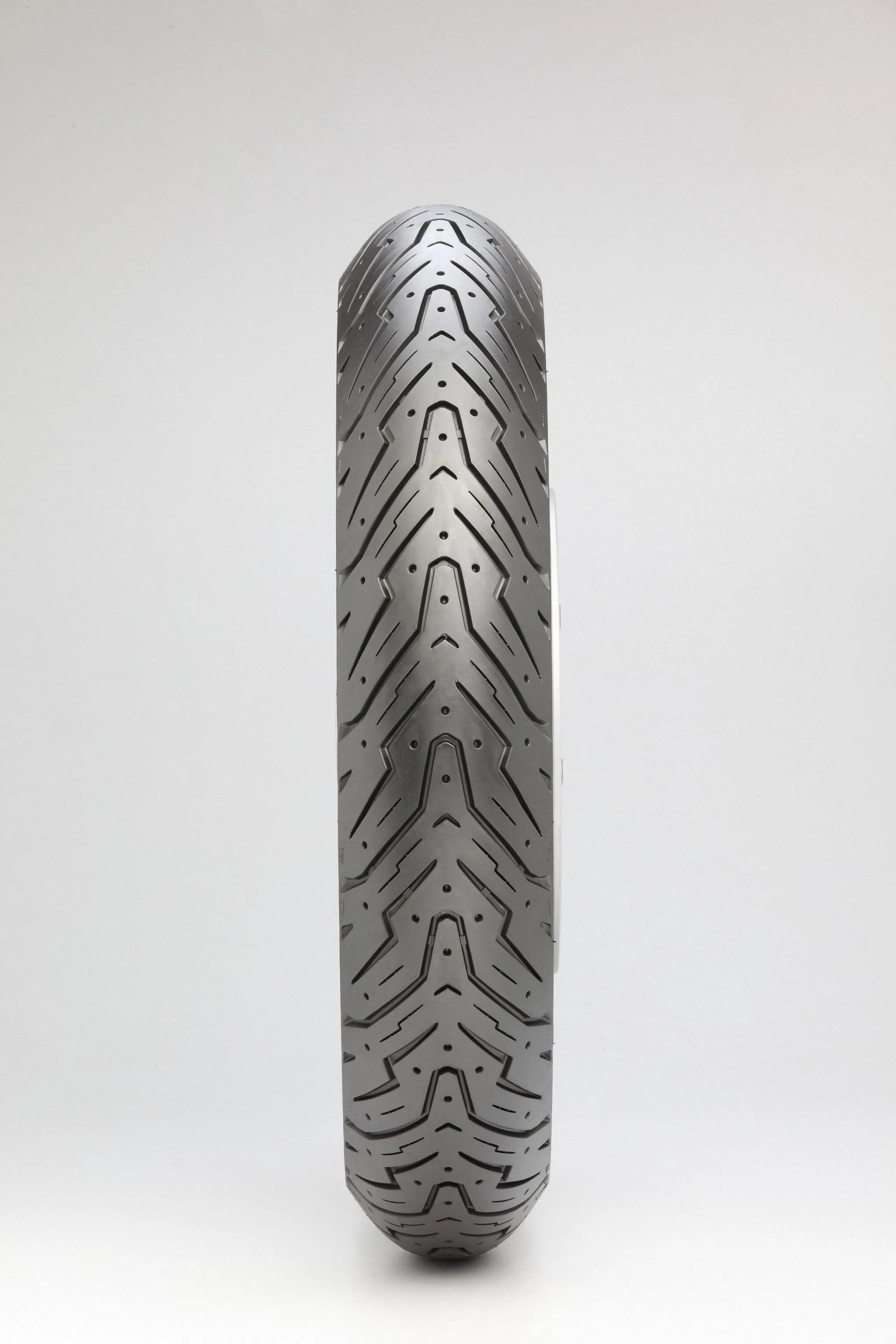 Pirelli Angel Scooter-Reifen 120/70-12