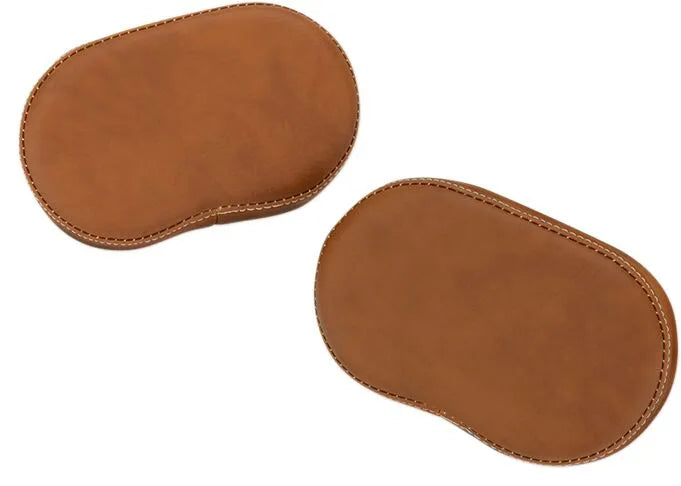 Verchromte Armlehnen – Erhöhter Fahrgastkomfort