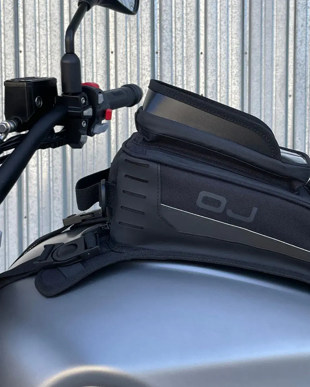 Oj Rookie Tankrucksack – 3,2 Liter Motorradgepäck