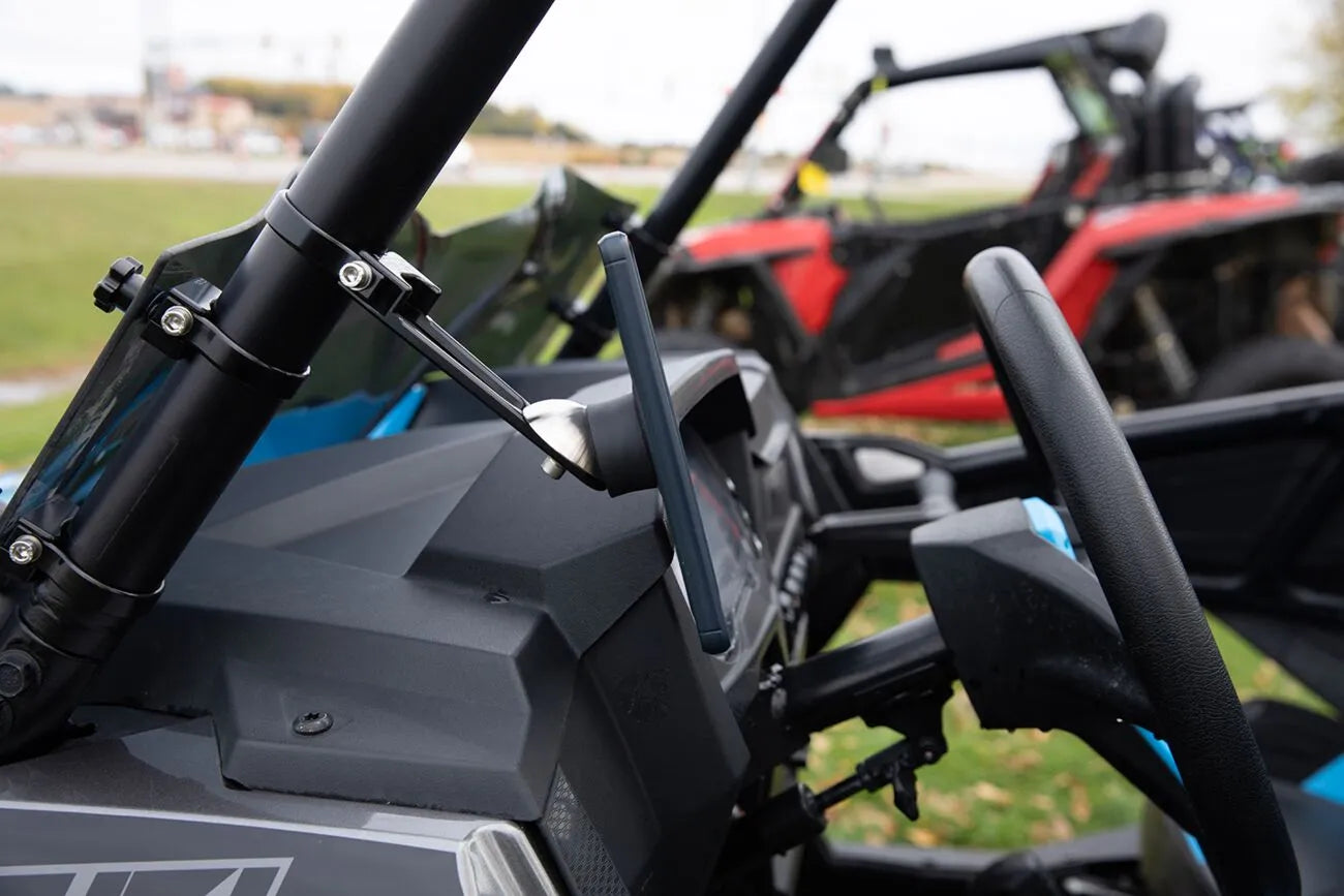 Klock Werks Überrollkäfig-Handyhalterung