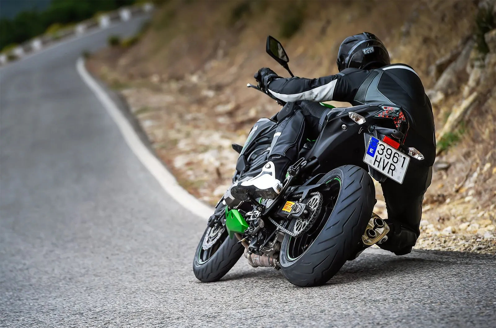 Pirelli Diablo Rosso III Reifen 120/60ZR17 Vorderachse