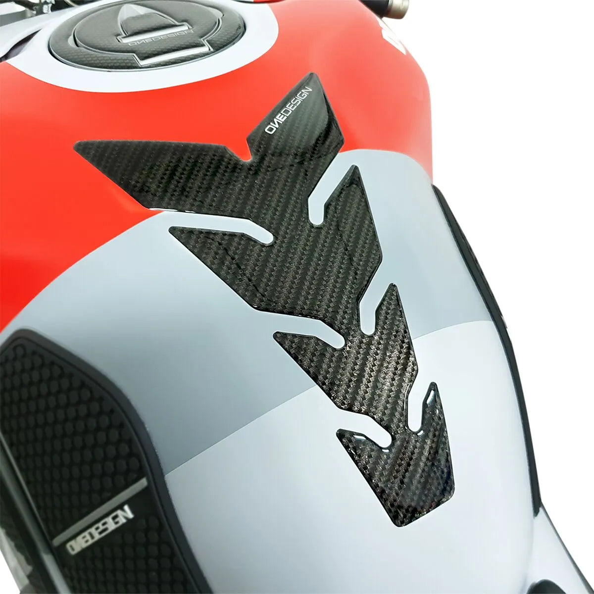 Onedesign Tankpad aus Harz/Soft-Touch - Universelle Passform