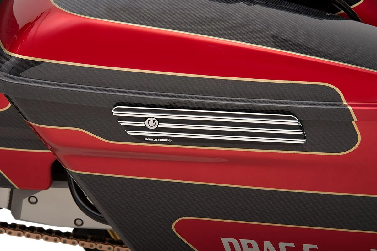 Arlen Ness Ness-tech Satteltaschen-Scharnierabdeckungen – Schwarz