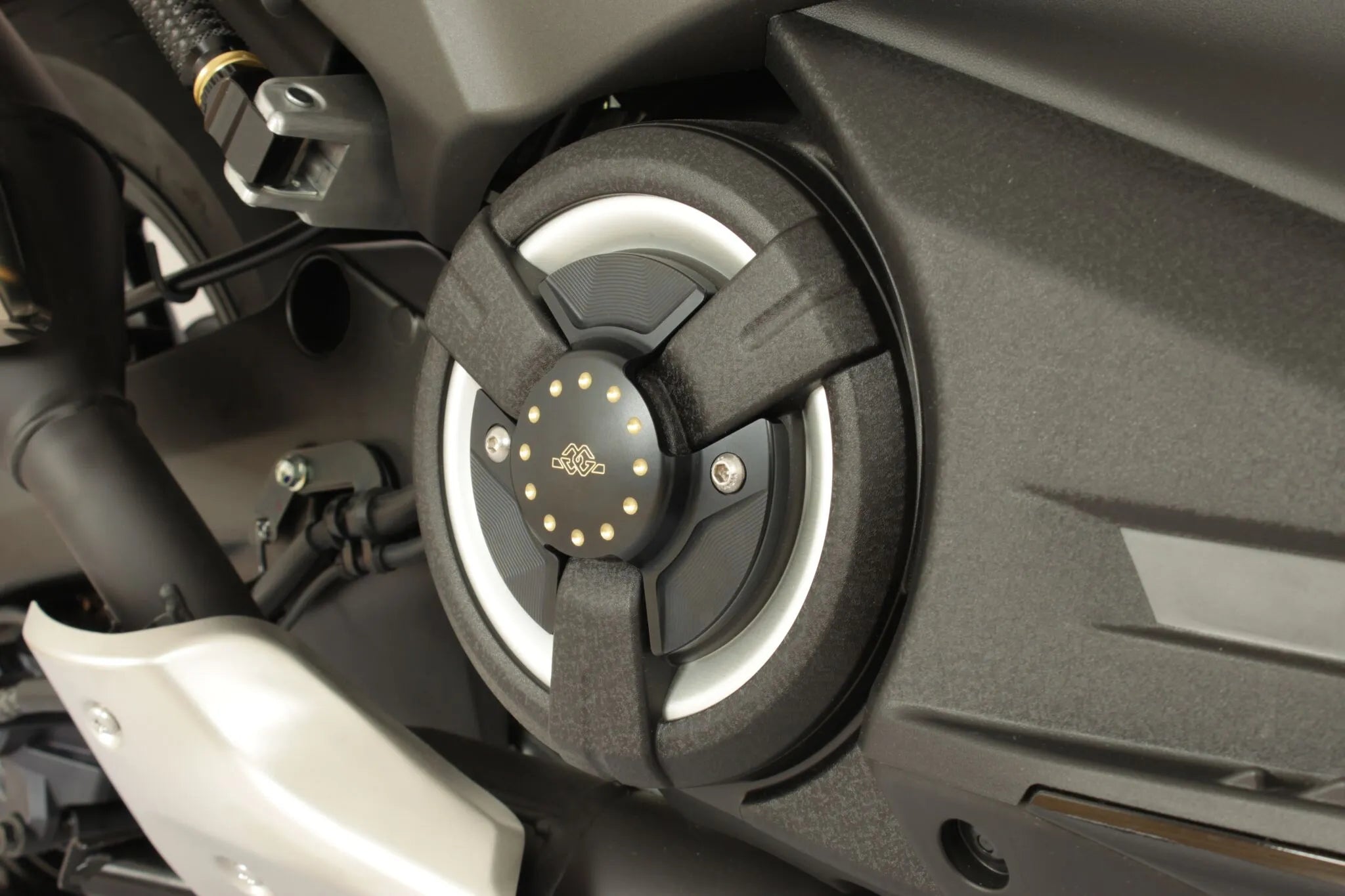 Gilles Tooling Motorabdeckung für Yamaha Tmax