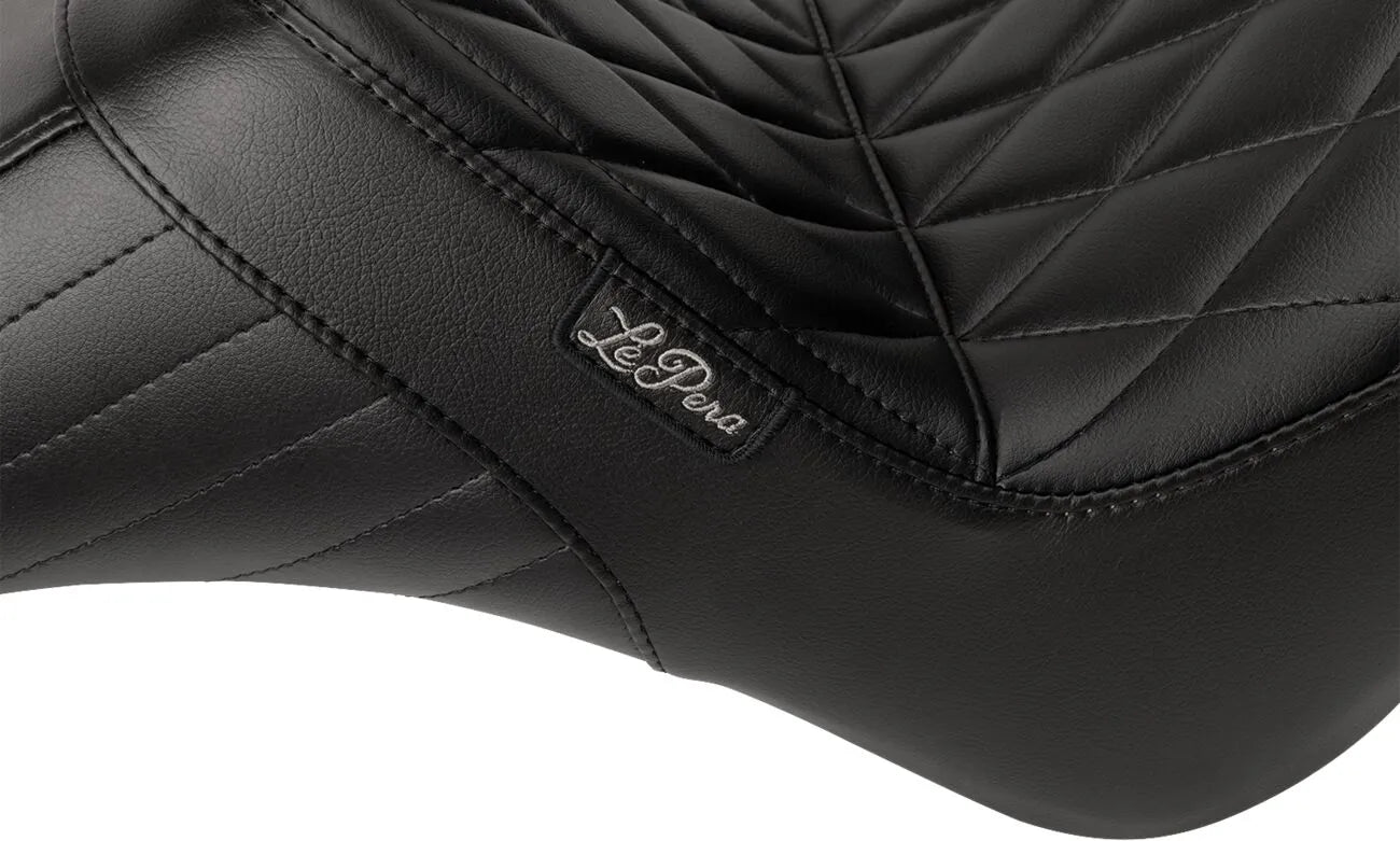 Le Pera Kickflip Sitz