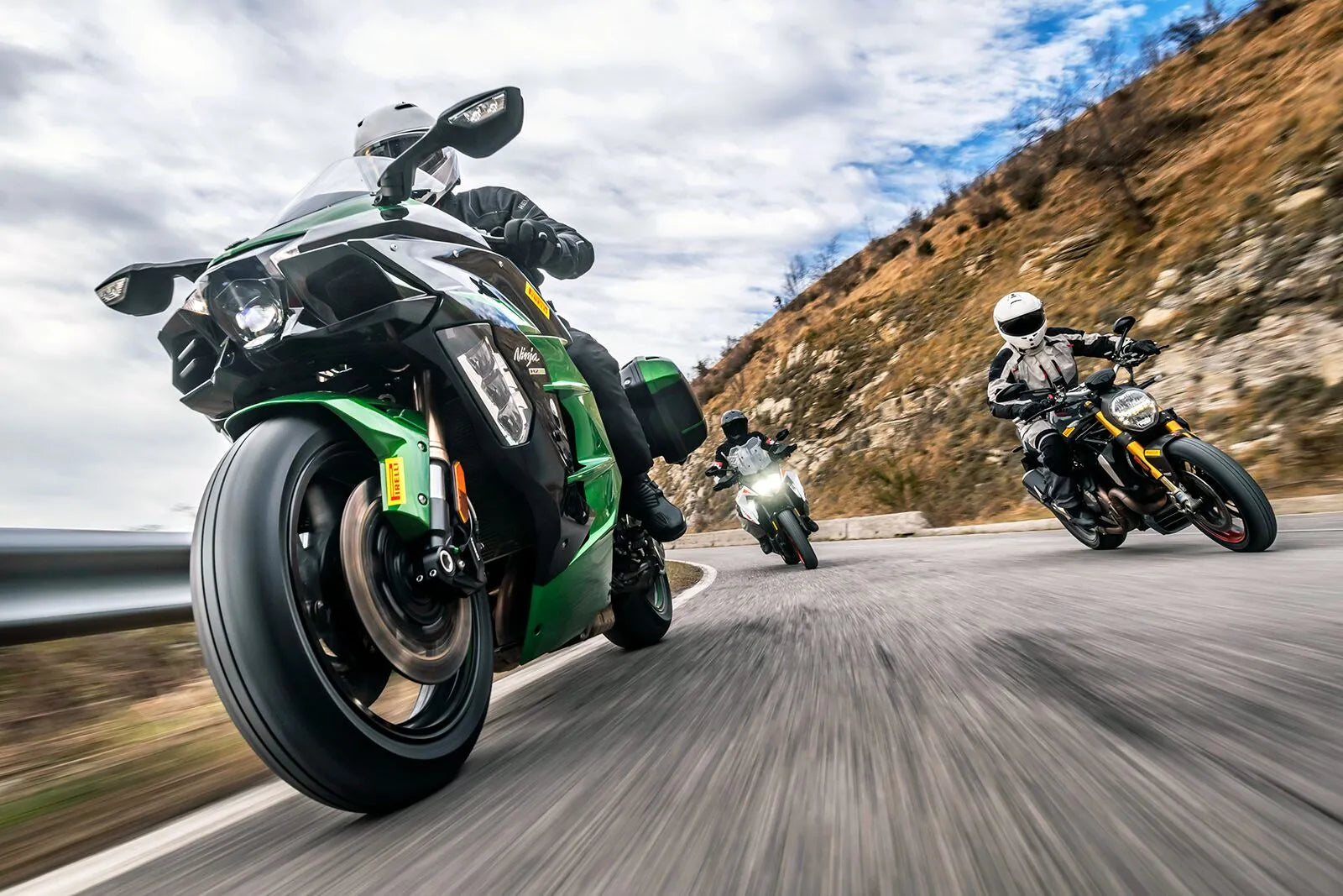 Pirelli Angel GT II Reifen 170/60ZR17 für Cruiser/Straßenmotorräder