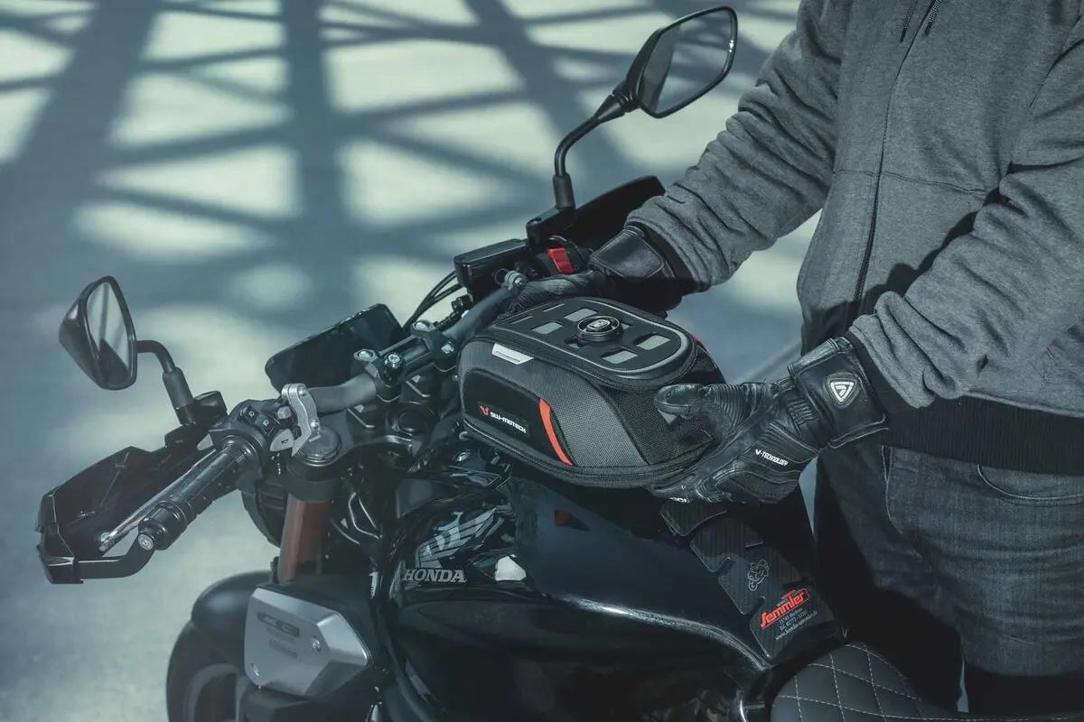 Sw-motech Smartphone-Trockentasche für Molle-System