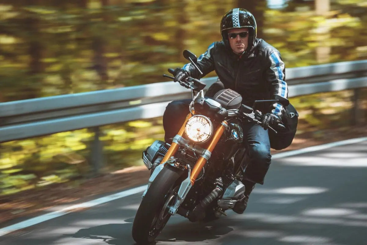 Sw-motech Legend Gear LT2 Tankrucksack zum Aufschnallen