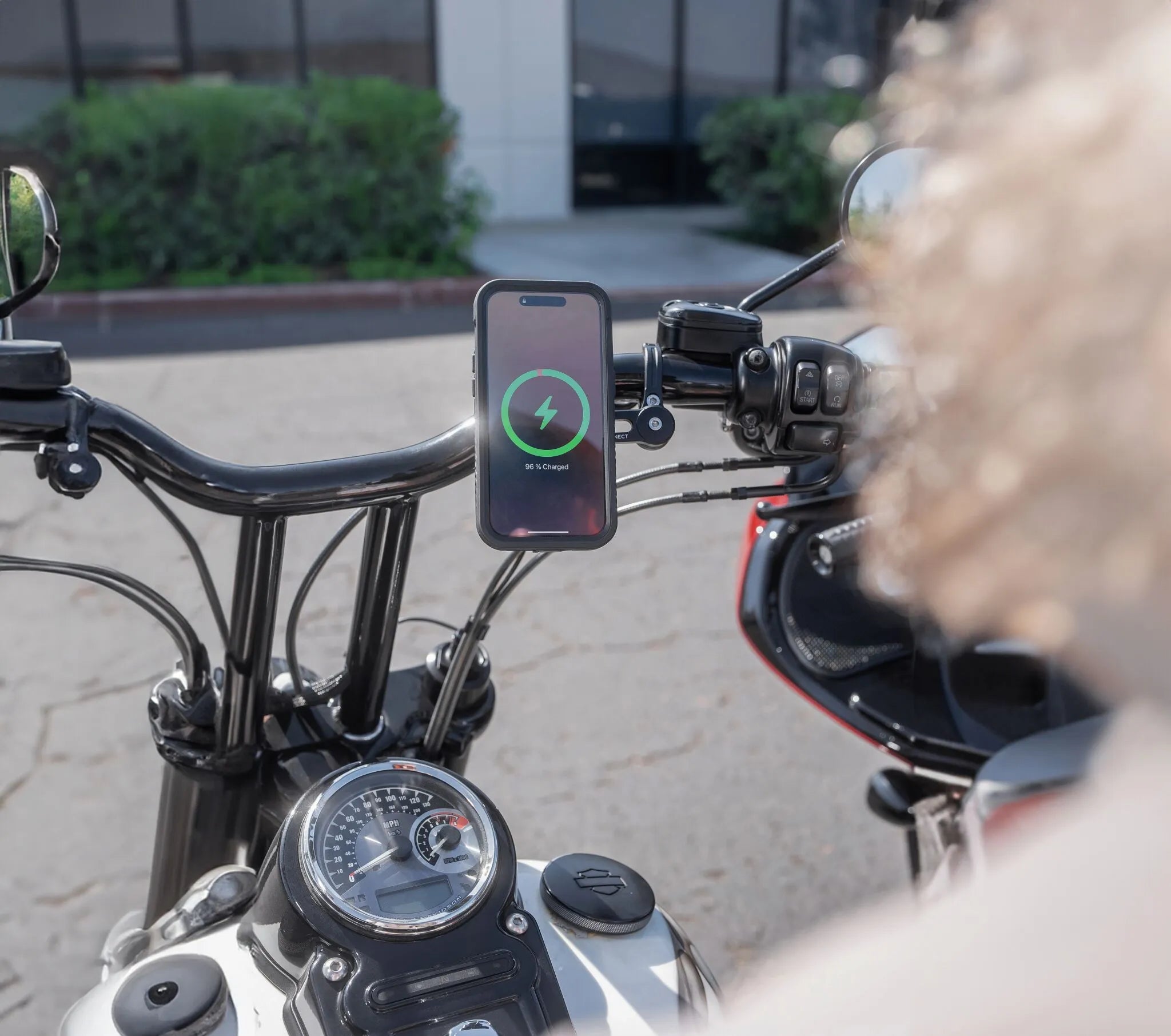 SP Connect Xtreme SPC+ Handyhülle für iPhone 15 Pro