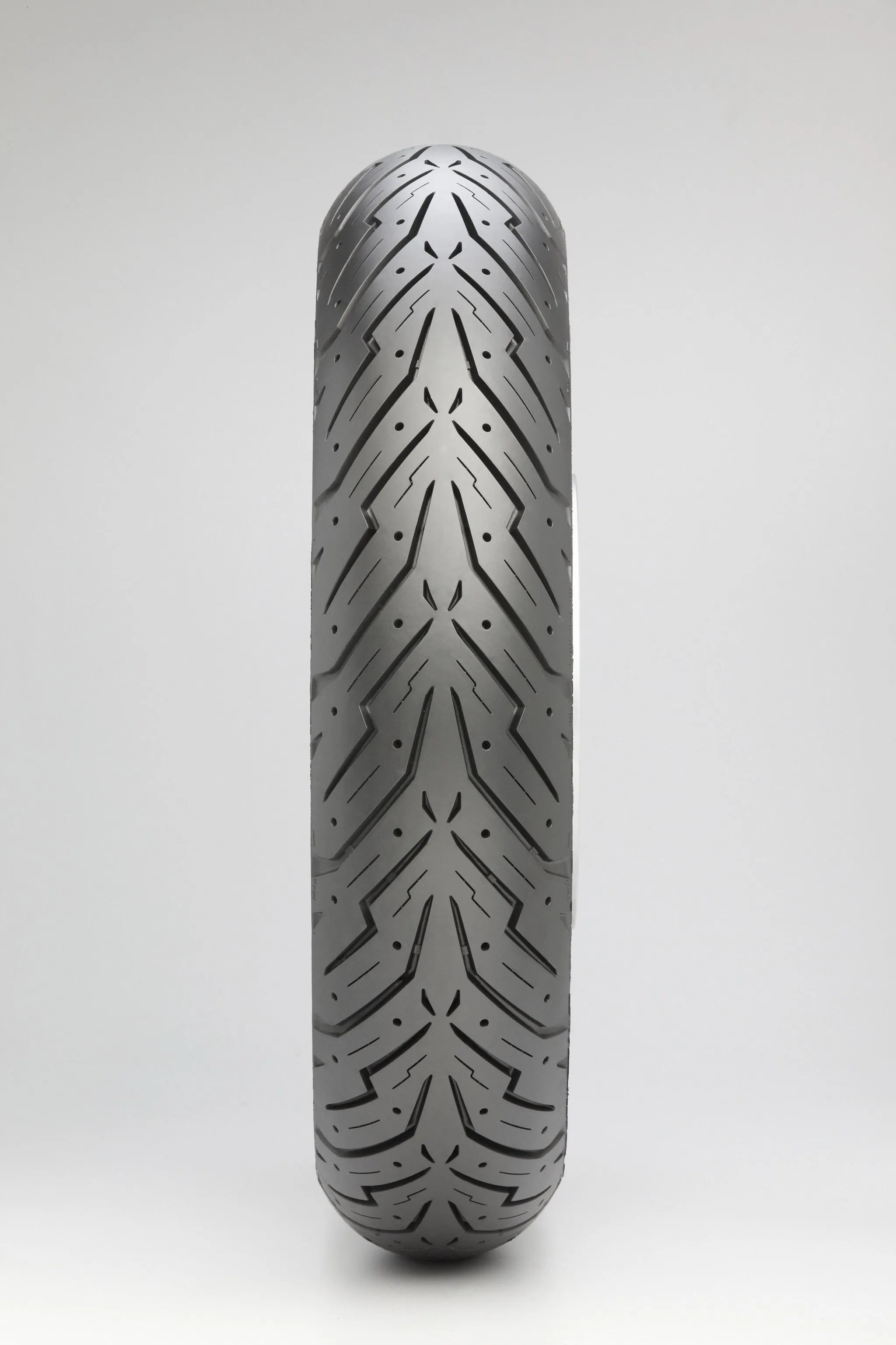 Pirelli Angel Scooter-Reifen 110/70-14 hinten