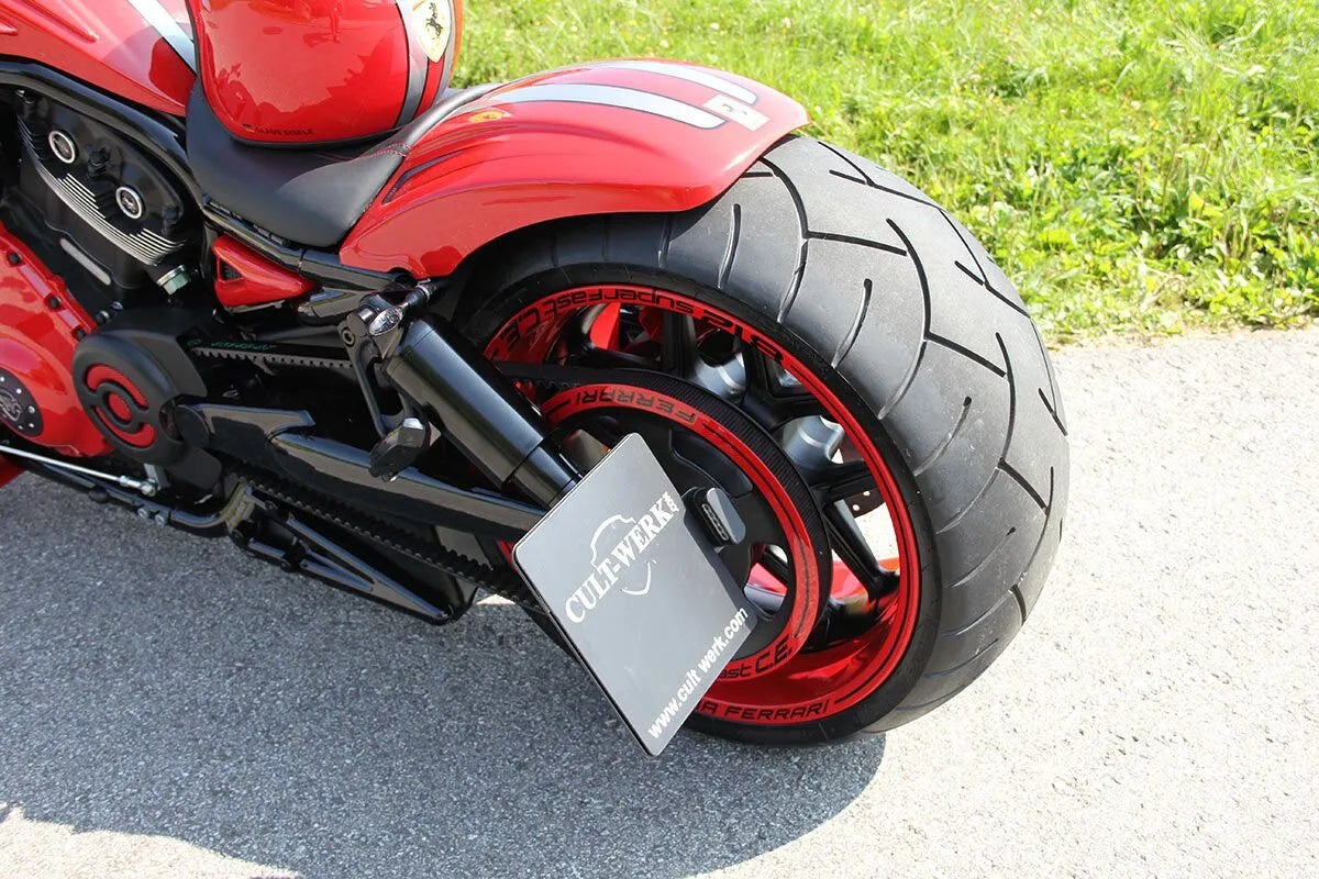 Cult Werk Kennzeichenhalter mit LED-Beleuchtung