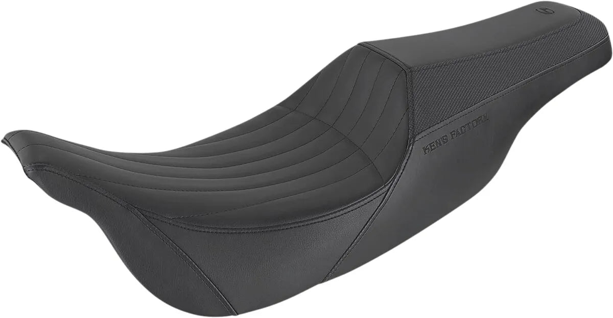 Sattel von Ken's Factory Pro Series