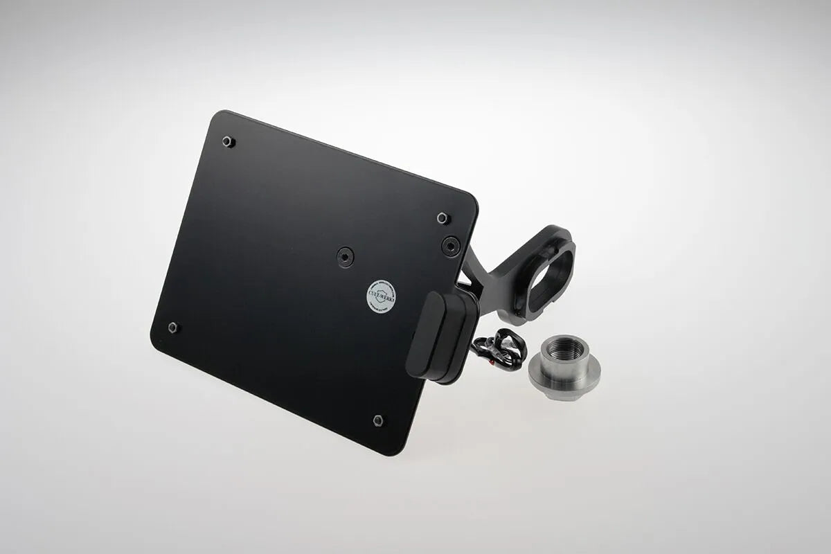 Cult Werk Kennzeichenhalter mit LED-Beleuchtung