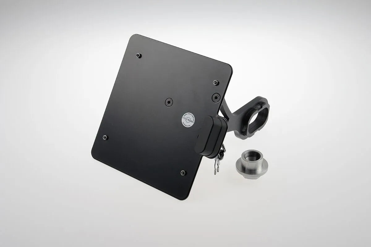 Cult Werk Kennzeichenhalter mit LED-Beleuchtung