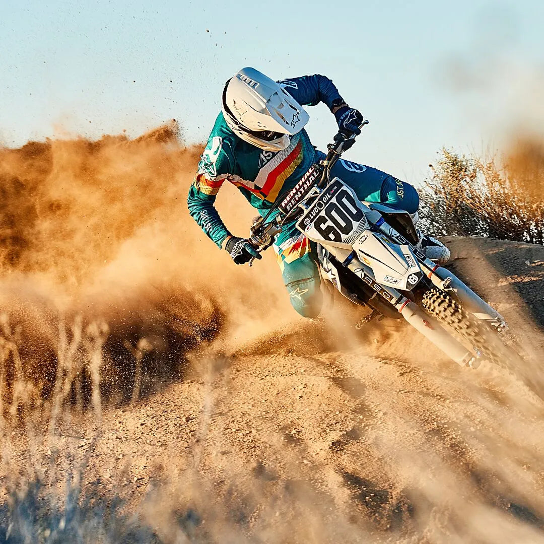 Alpinestars Supertech M5 Solid Helm