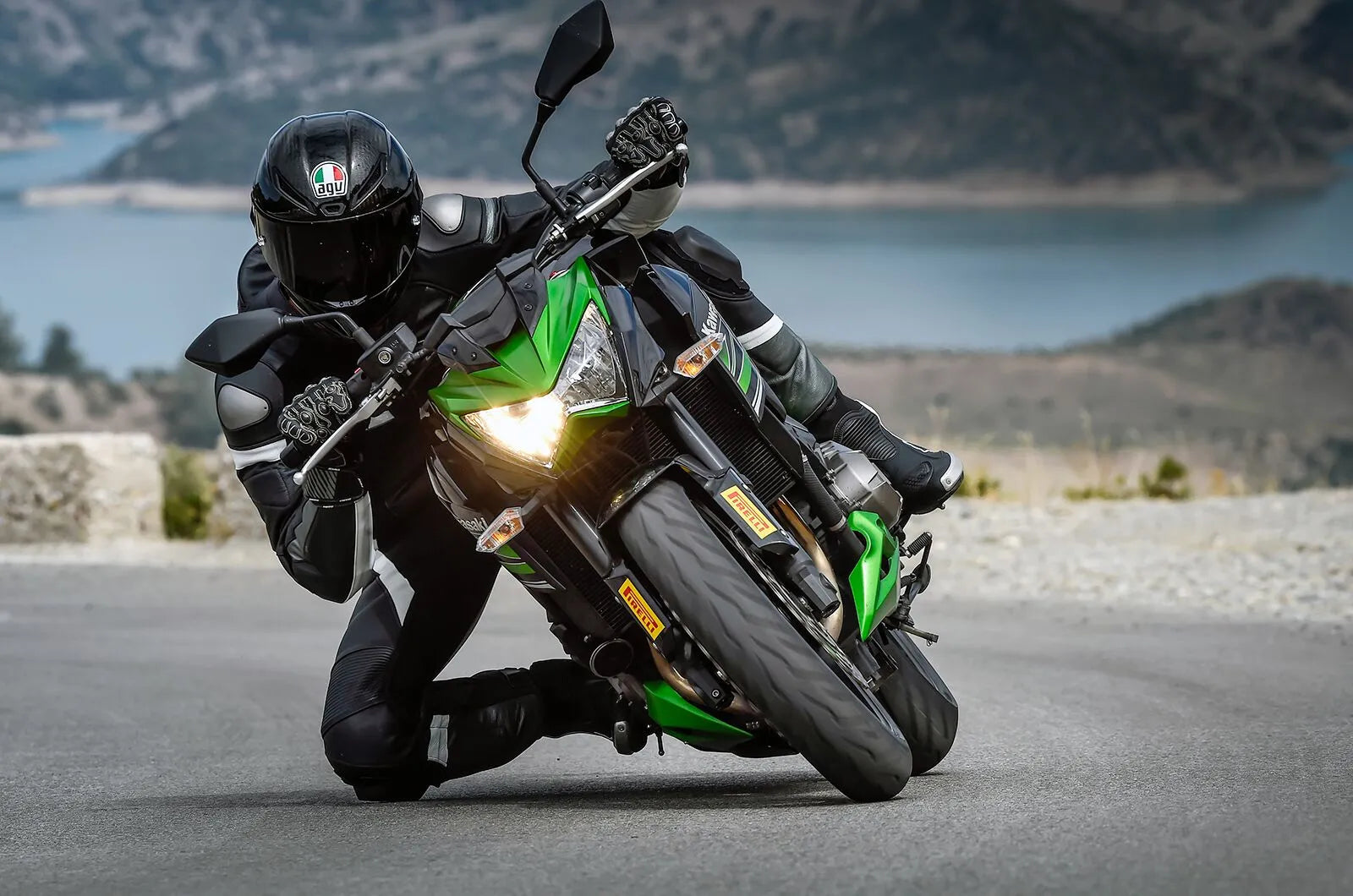 Pirelli Diablo Rosso III Reifen 120/60ZR17 Vorderachse