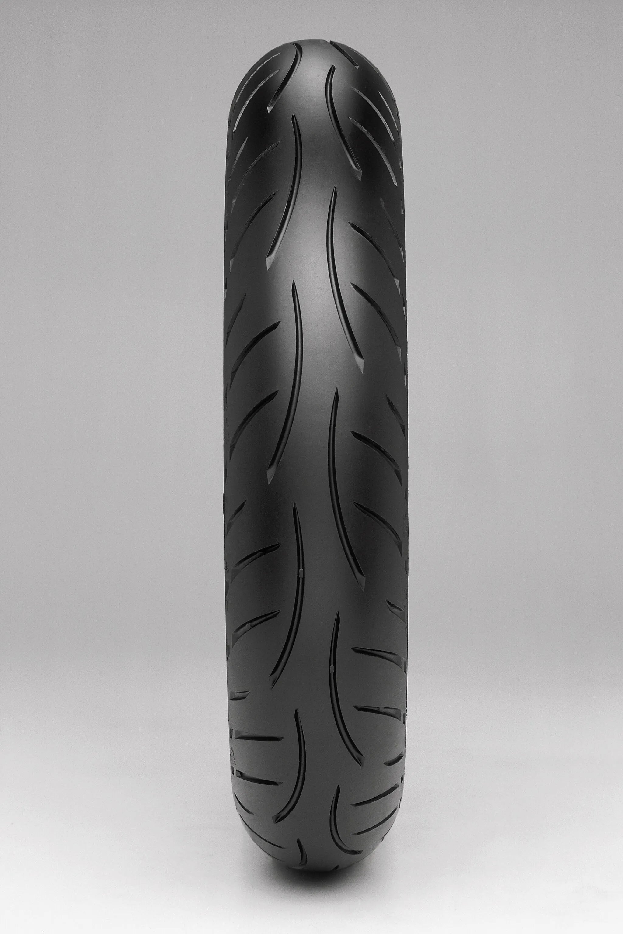 Metzeler Sportec M5 Interact Reifen für vorne - 120/70ZR17