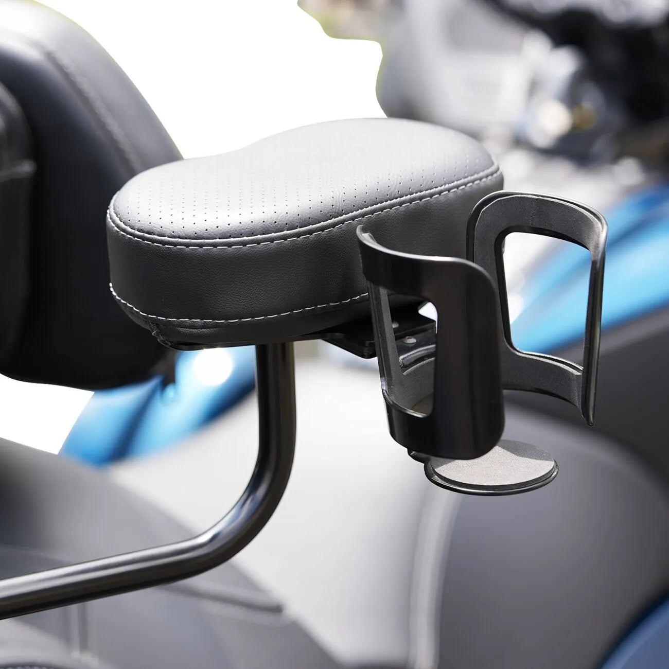 Armlehne aus Chrom-Platinum – Ultimativer Komfort