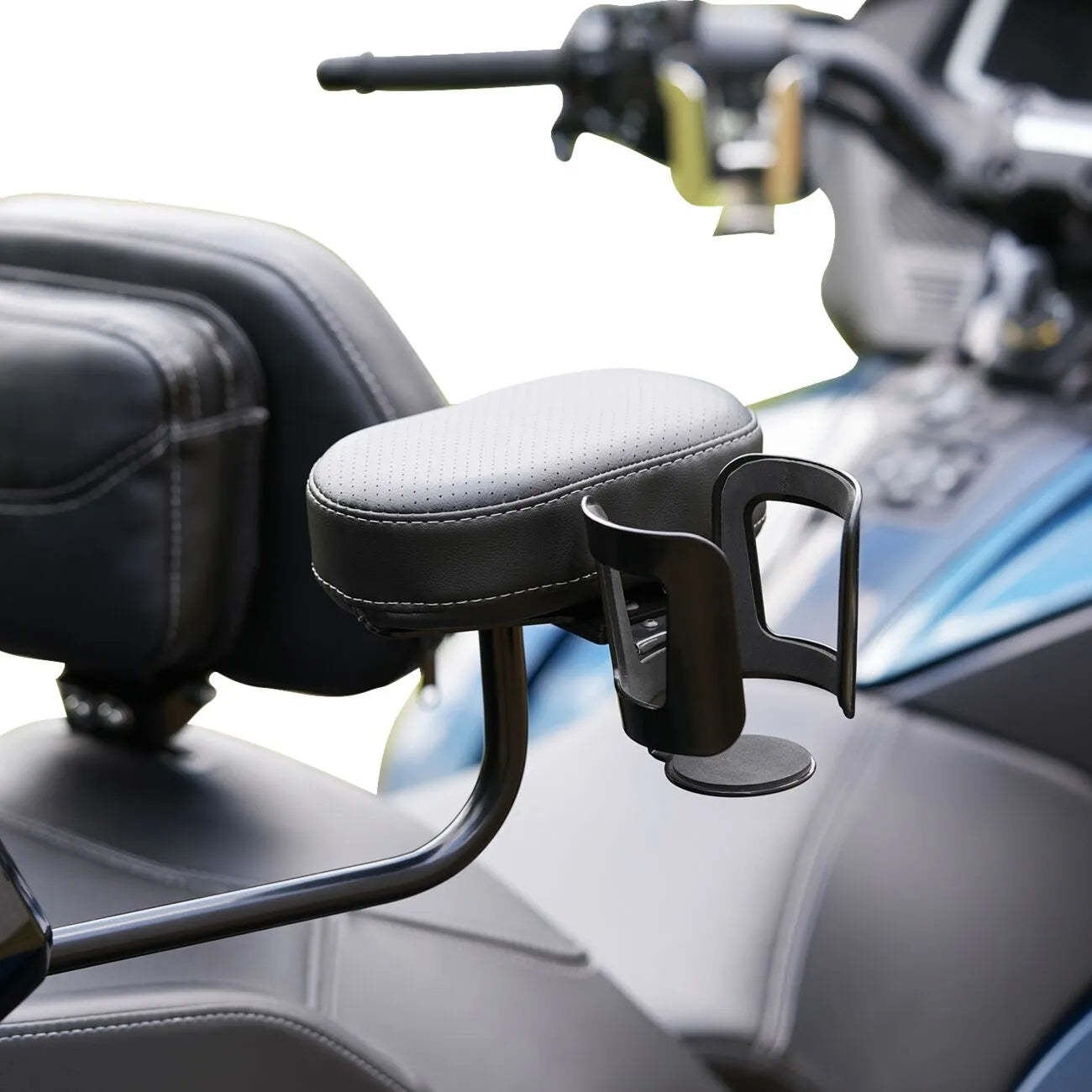 Armlehne aus Chrom-Platinum – Ultimativer Komfort