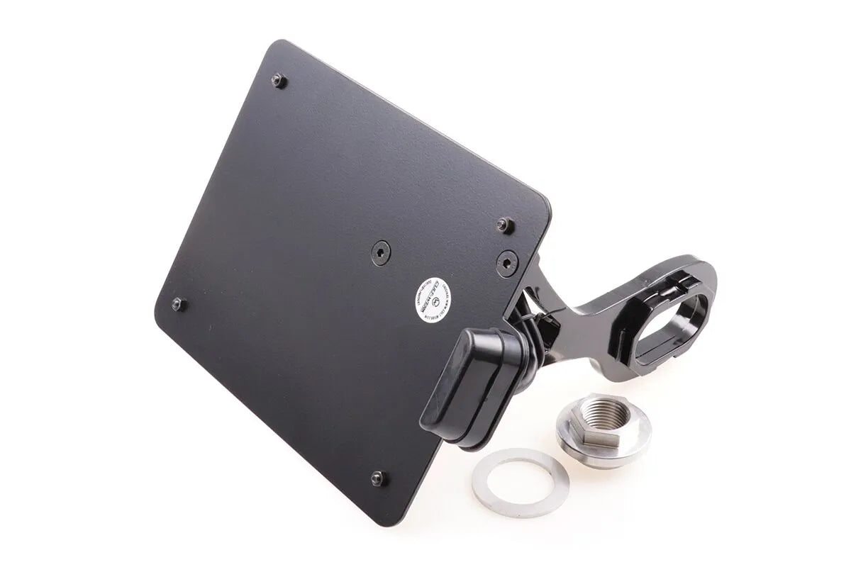 Cult Werk Kennzeichenhalter mit LED-Beleuchtung